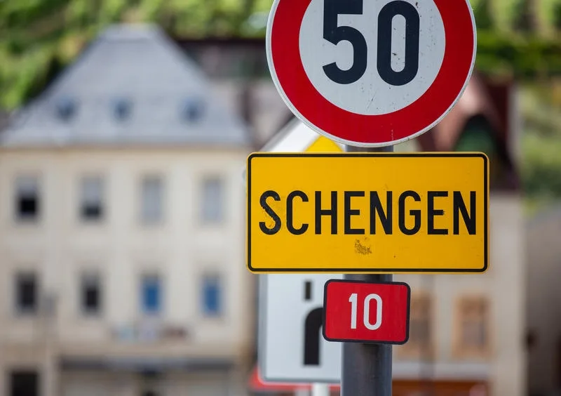 MAI anunță încheierea unui acord politic cu ministerele omoloage din Austria și Bulgaria pentru extinderea Schengen