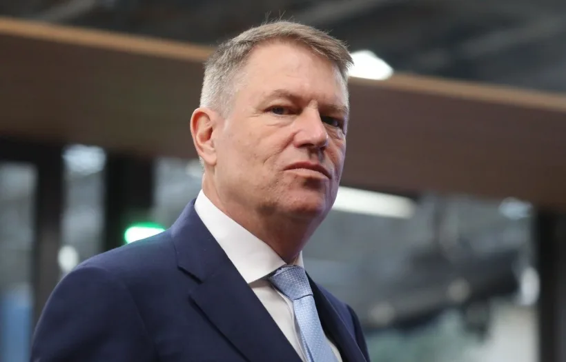Iohannis a anunțat Parlamentul că 50 de militari ucraineni vor fi instruiți în România