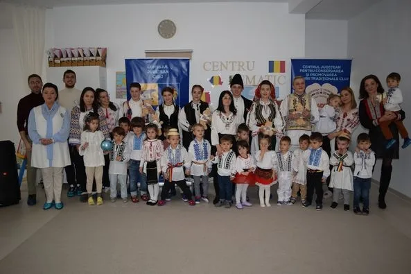 Start la activități dedicate copiilor din grădinițele clujene, pentru a marca Ziua Națională a Românie