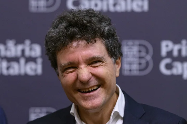 Nicușor Dan: În total, lucrăm în această perioadă pe 23 de șantiere pentru modernizarea conductelor de termoficare