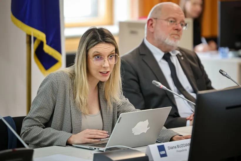 Angajații Administrației Naționale Apele Române, pe picior de plecare din sediul de 54.000 € pe lună