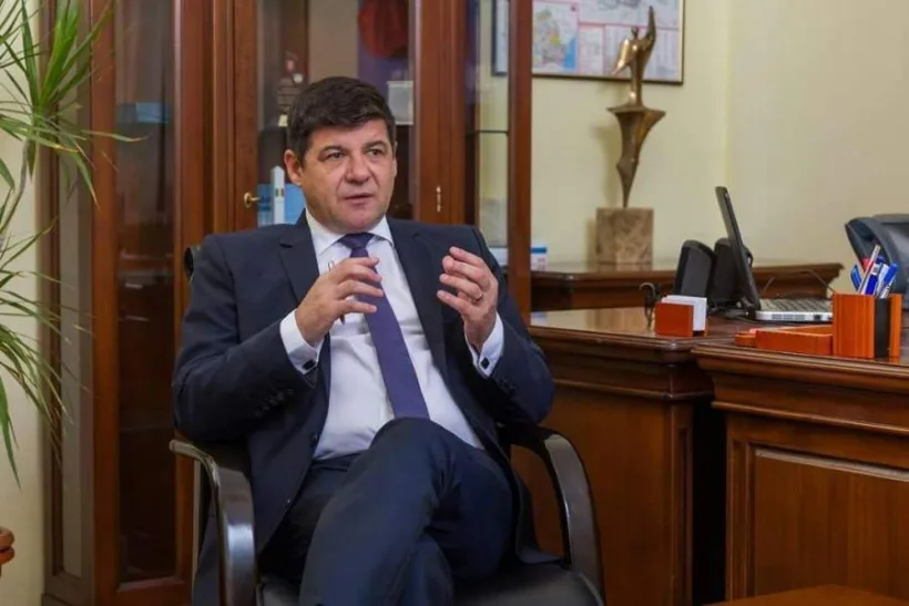 Costel Fotea: Investiții în echipamente sportive moderne pentru elevii din județul Galați, cu fonduri PNRR