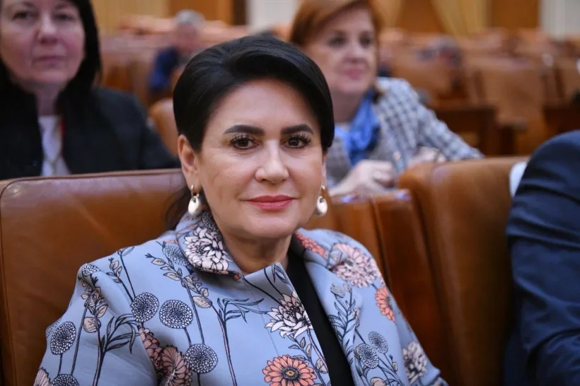 Viorica Sandu: Achizițiile de vaccinuri COVID, „decizii rupte de realitate”